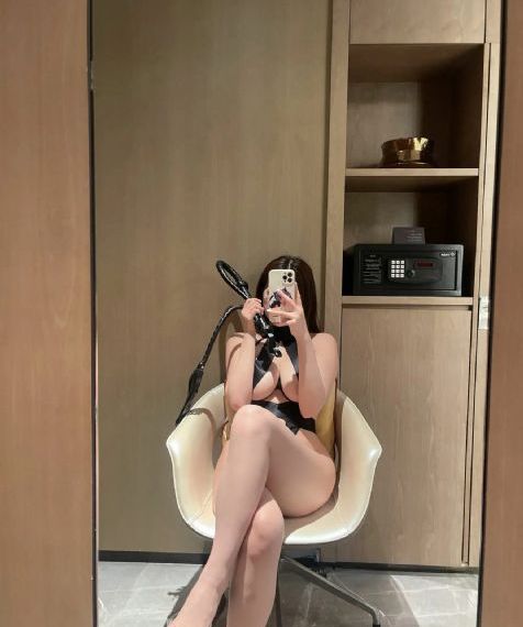 善良的年轻的馊7
