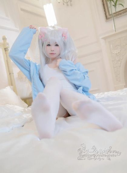 老鸭av