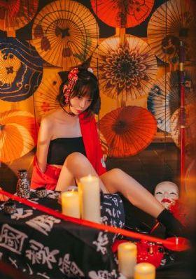 免费看电视剧《小巷人家》